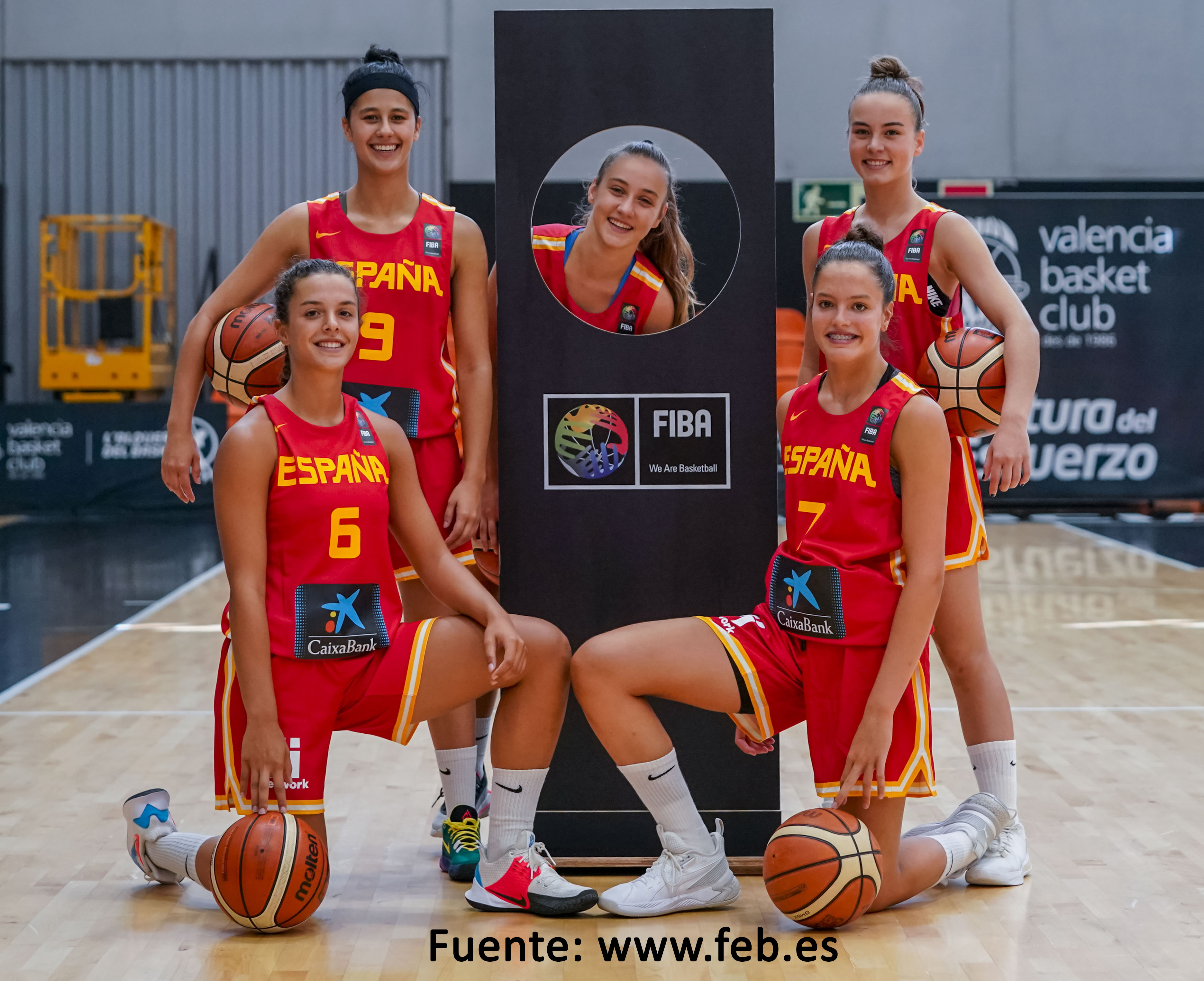 La A. A. Inés Noguero Outeiral (p 2022) medalla de habilidad en el FIBA Skills Challenge